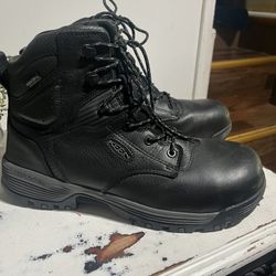 Keen Boots Chicago Carbon Toe Waterproof Black Size12