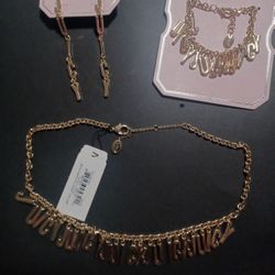 Juicy Couture Jewelry Set