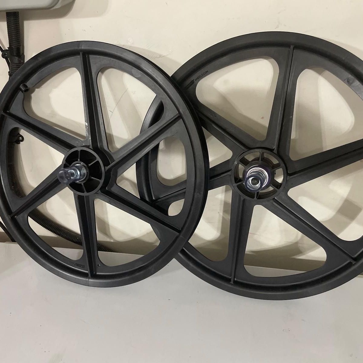 Skyway 6 Spoke OGK Style Directional Mags Bmx for Sale in Houston