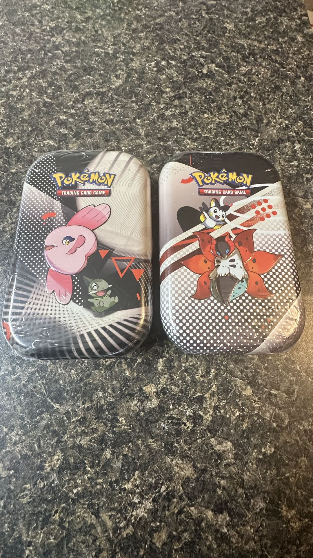 Black Bolt & White Flare Unova Mini Tins