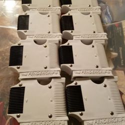Fendergrip - Adjustable Fender Clips