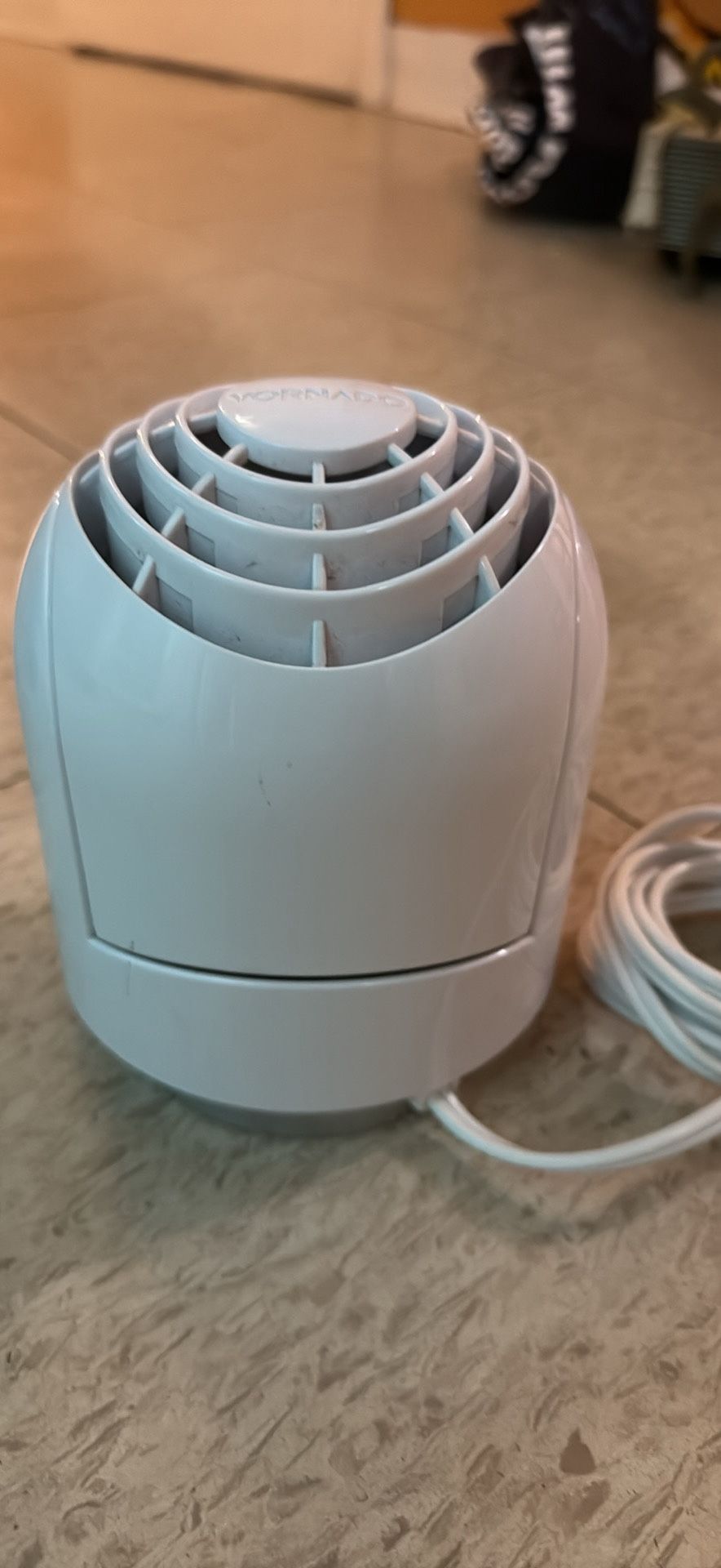 Vornado Fan (Flipping v6) White