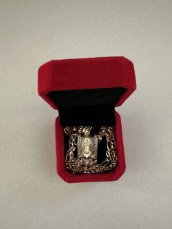 Gold Virgin Mary With Chain