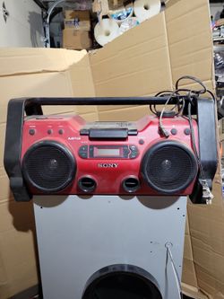 Sony boombox