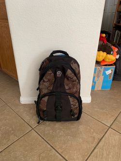 Camera Backpack. Tarmac Adventure 6