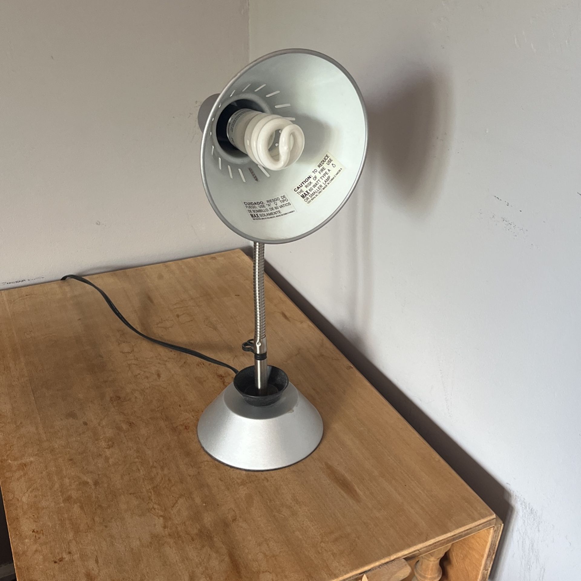 Flexible Desk Lamp