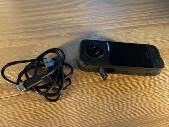Insta360 X3