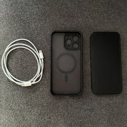 iPhone 14 Pro Max Unlocked + MagSafe Case