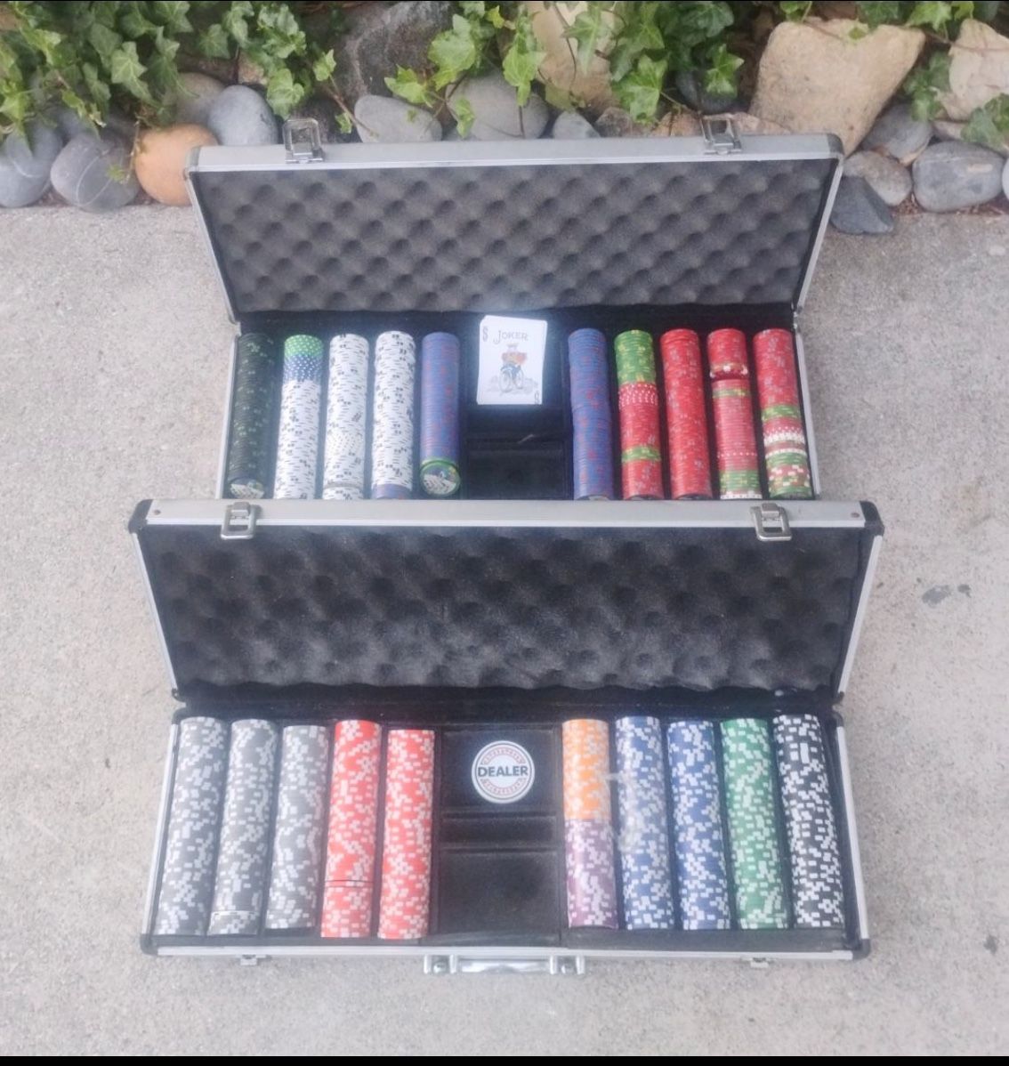 Poker Chips 1,000 Count Excellent Condition