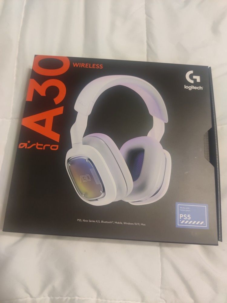 Logitech A30 Wireless Headset