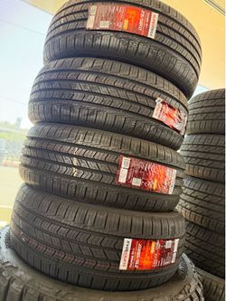 Vendo 215-55/R17 las 4 llantas nuevas Supermax por $295☎️🚀
