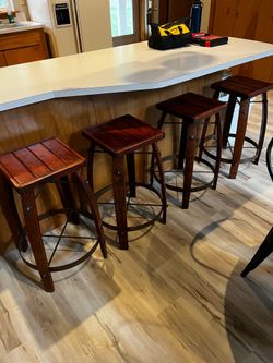 4 wooden barstools