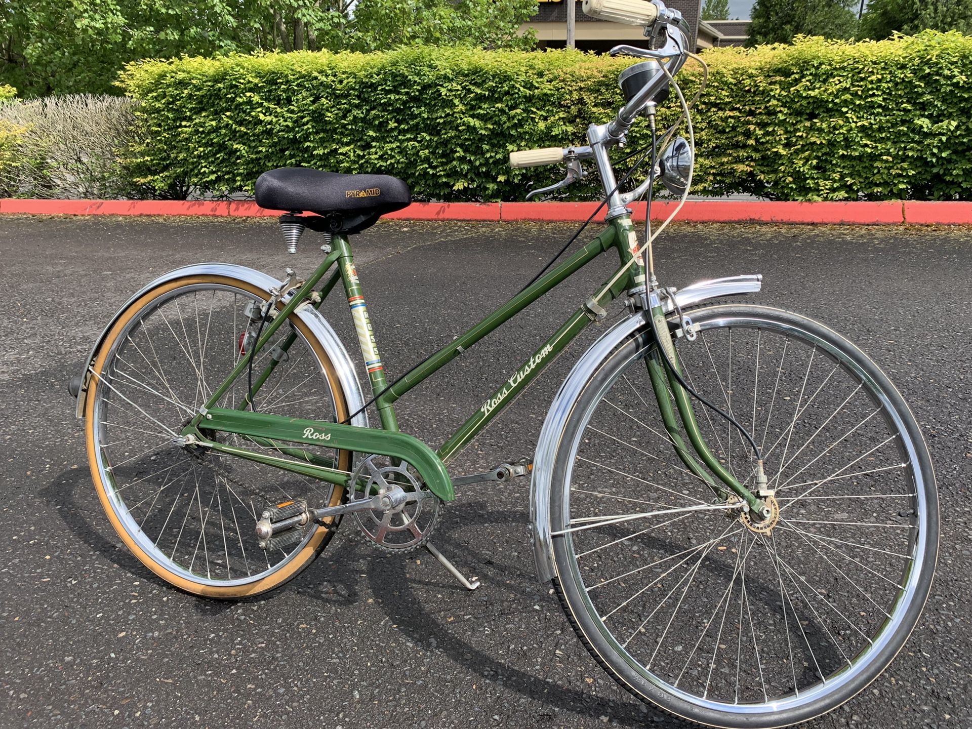 Vintage Ross Custom bikes - road bikes - cruiser bikes - bikes