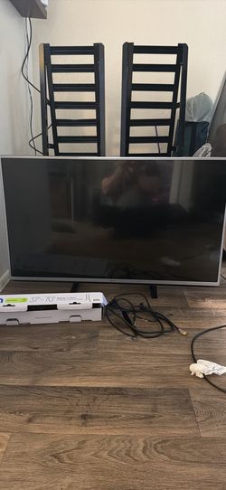 LG LCD TV 43”