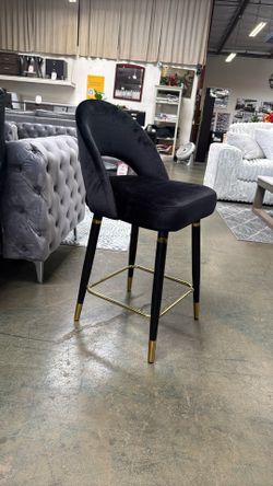 $150 Elegant Stool Black and Gold Stool – Bold Glamour with Modern Edge