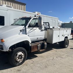 2002 GMC 6500 