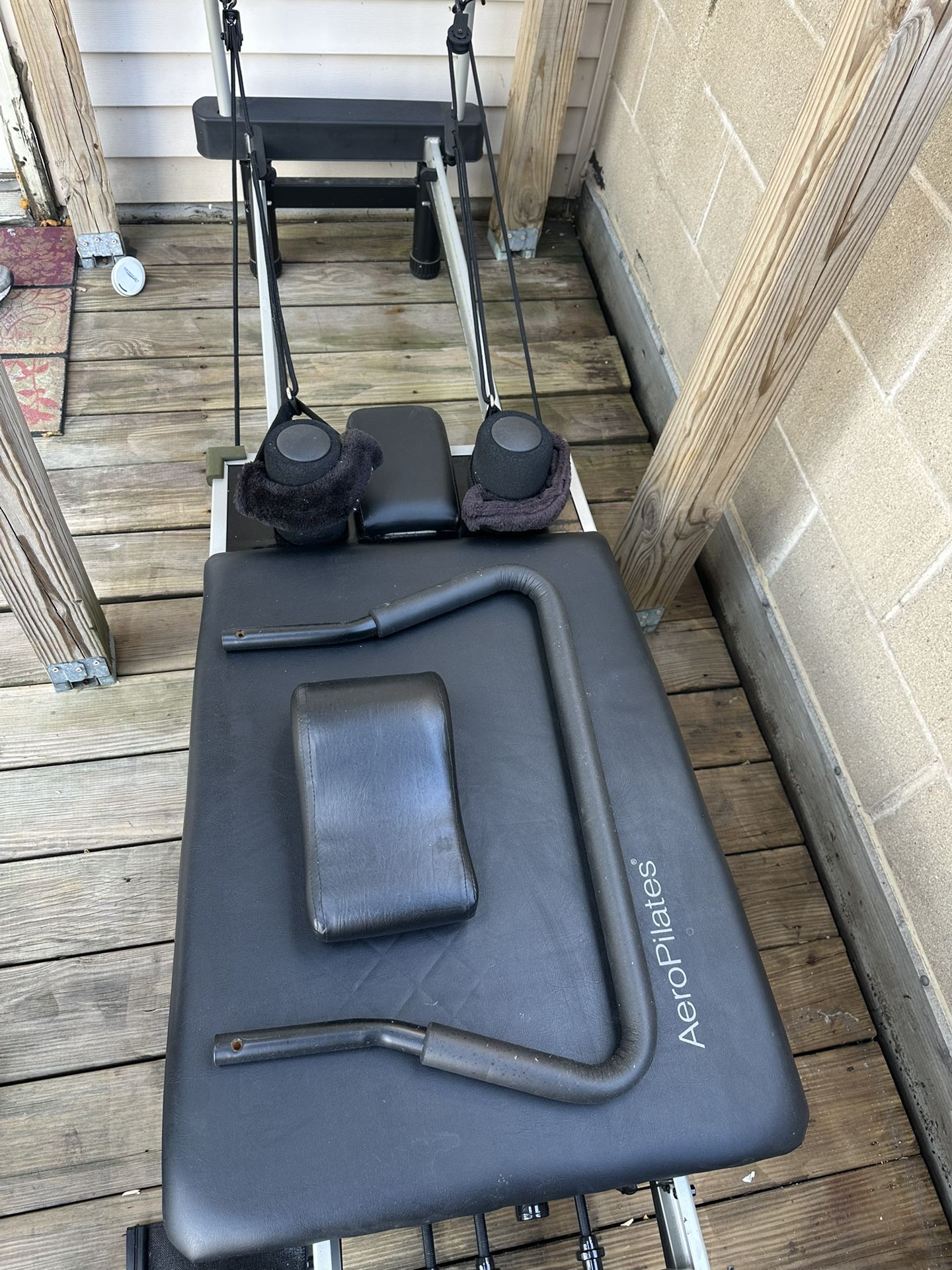 Plates Table