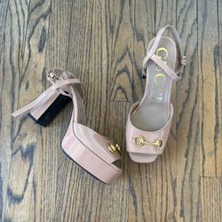 Platform heels 