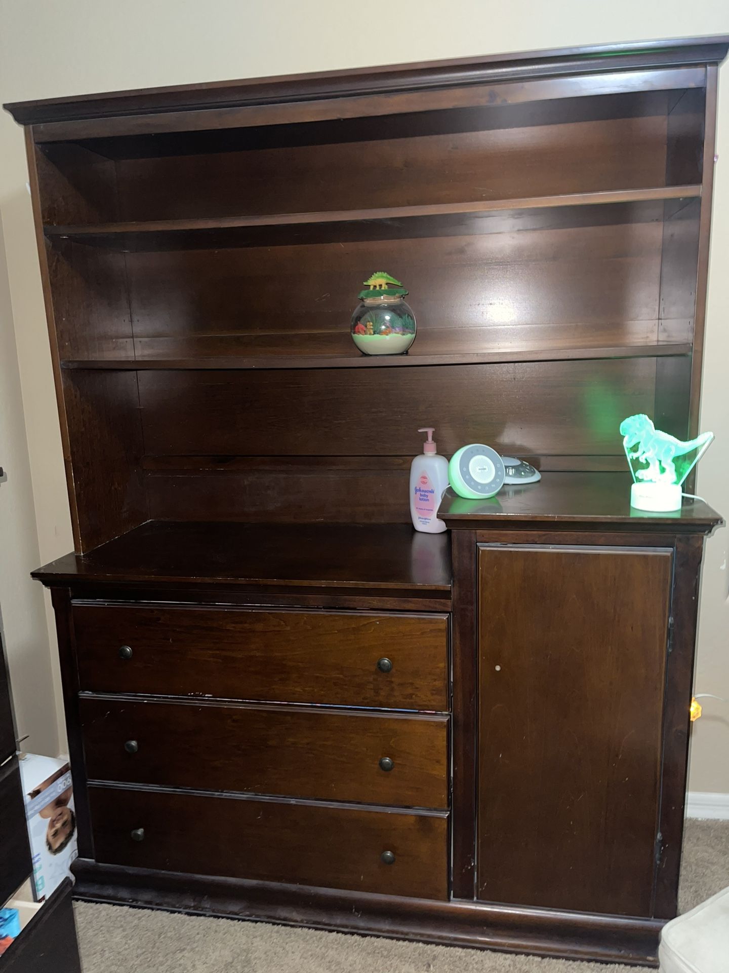 Changing Table/ Dresser