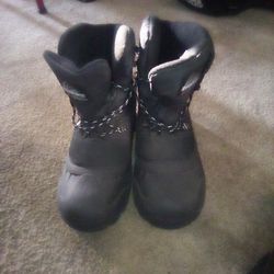 Snow Boots Size 9 
