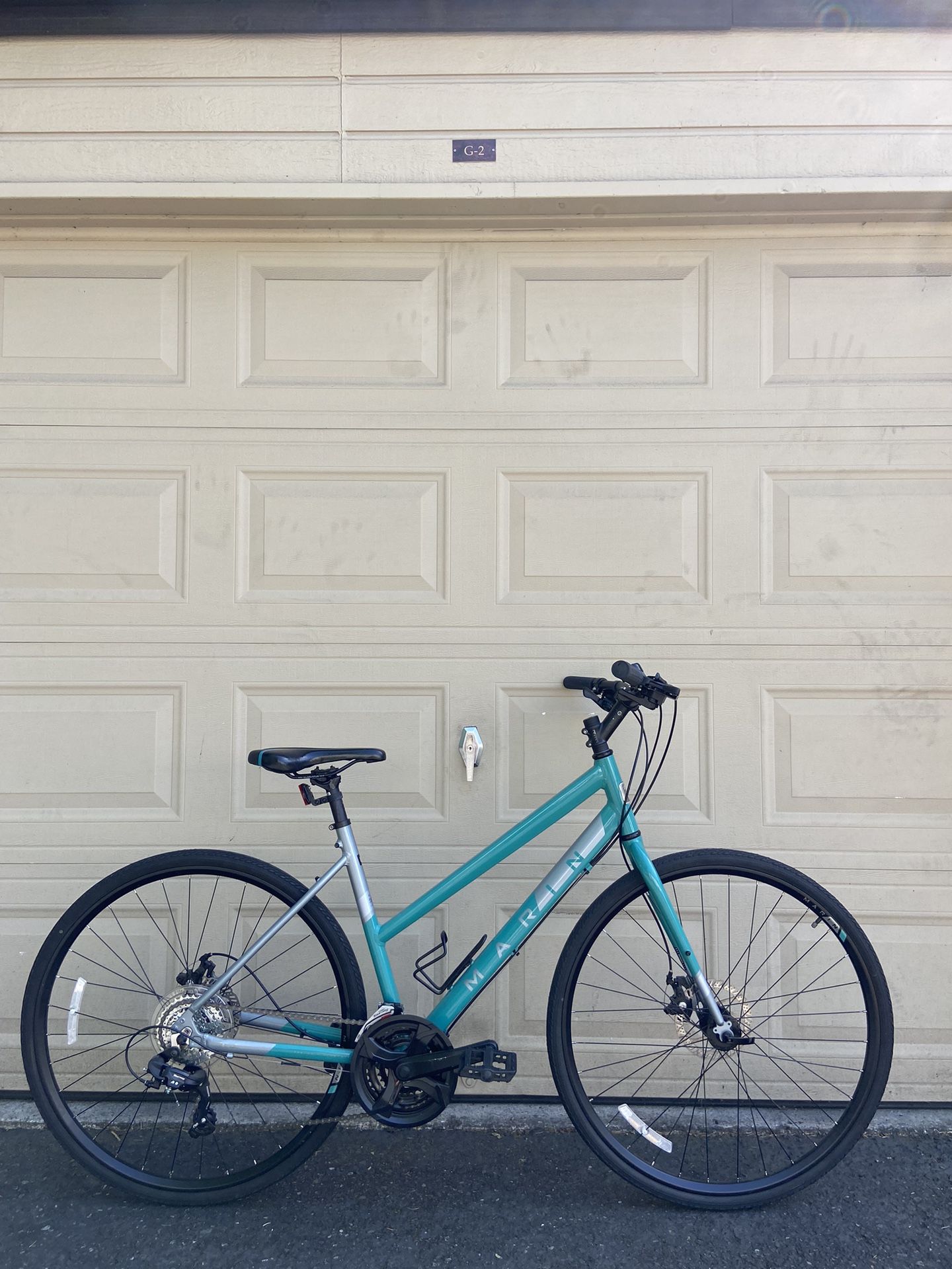 Marin Terra Linda 1 Women’s Hybrid Bike – Step-Thru – 700C – Large Frame (5’5”–5’9”) Bicycle