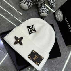 Louis Vuitton Beanies Black Or White