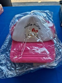 Hello kitty cap