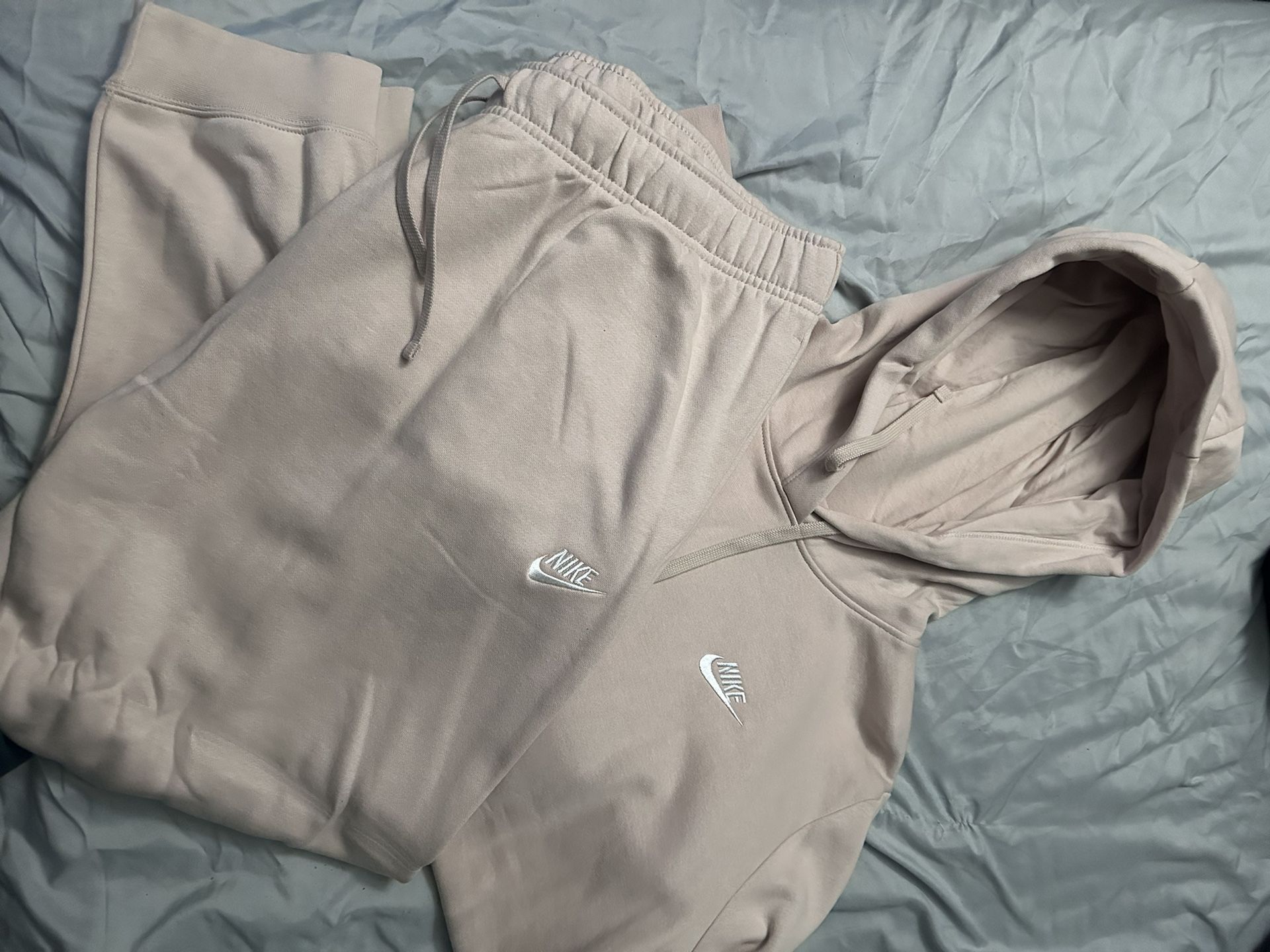 WOMENS Nike Sweatset