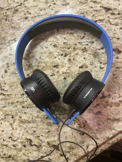 Sol republic Headphones