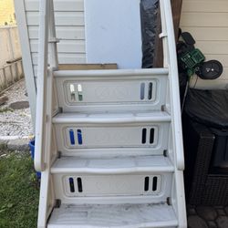 Pool Ladders