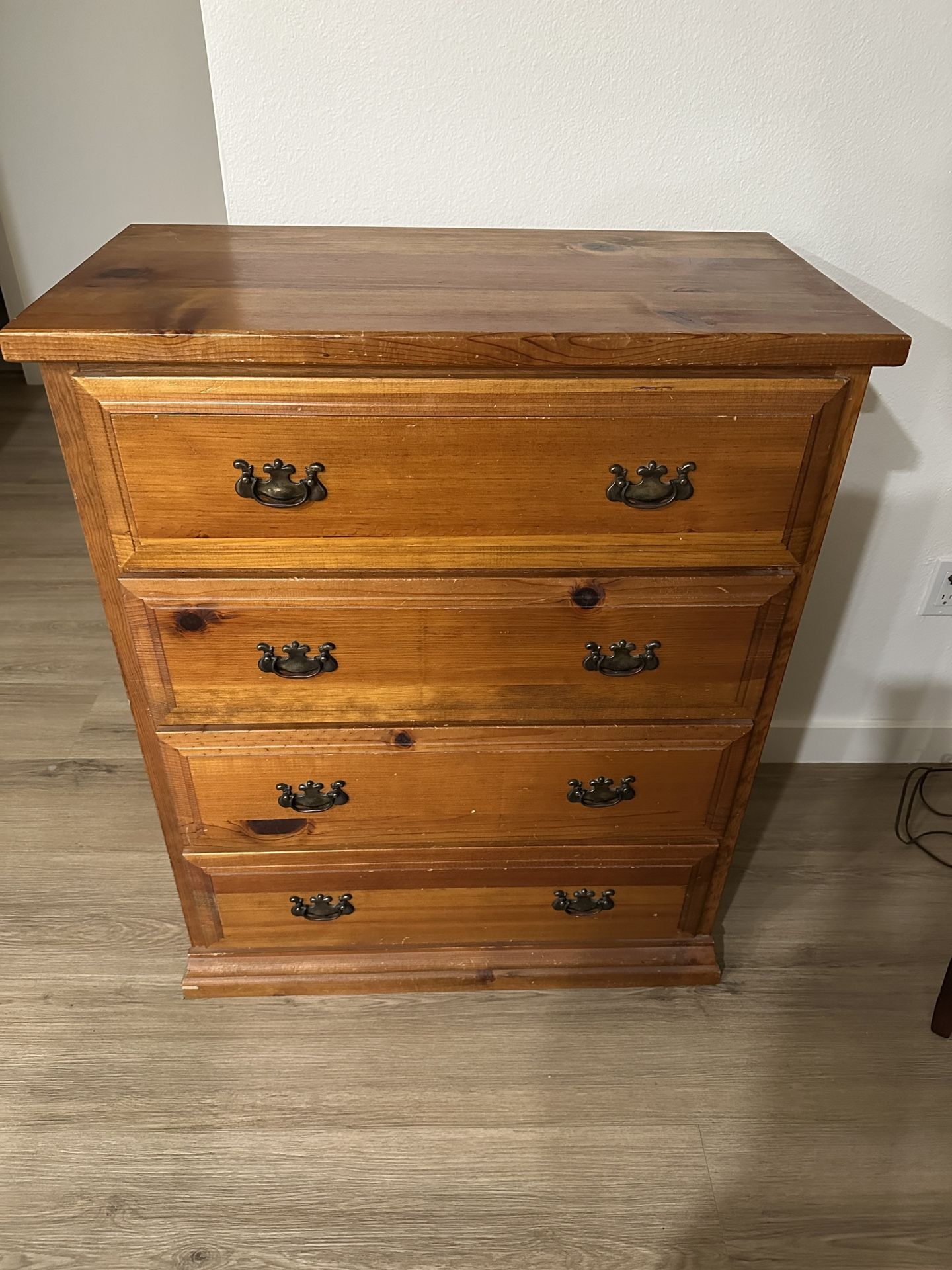 4 Drawer Dresser