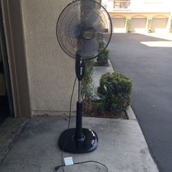4 Speed Amazon Basics Fan