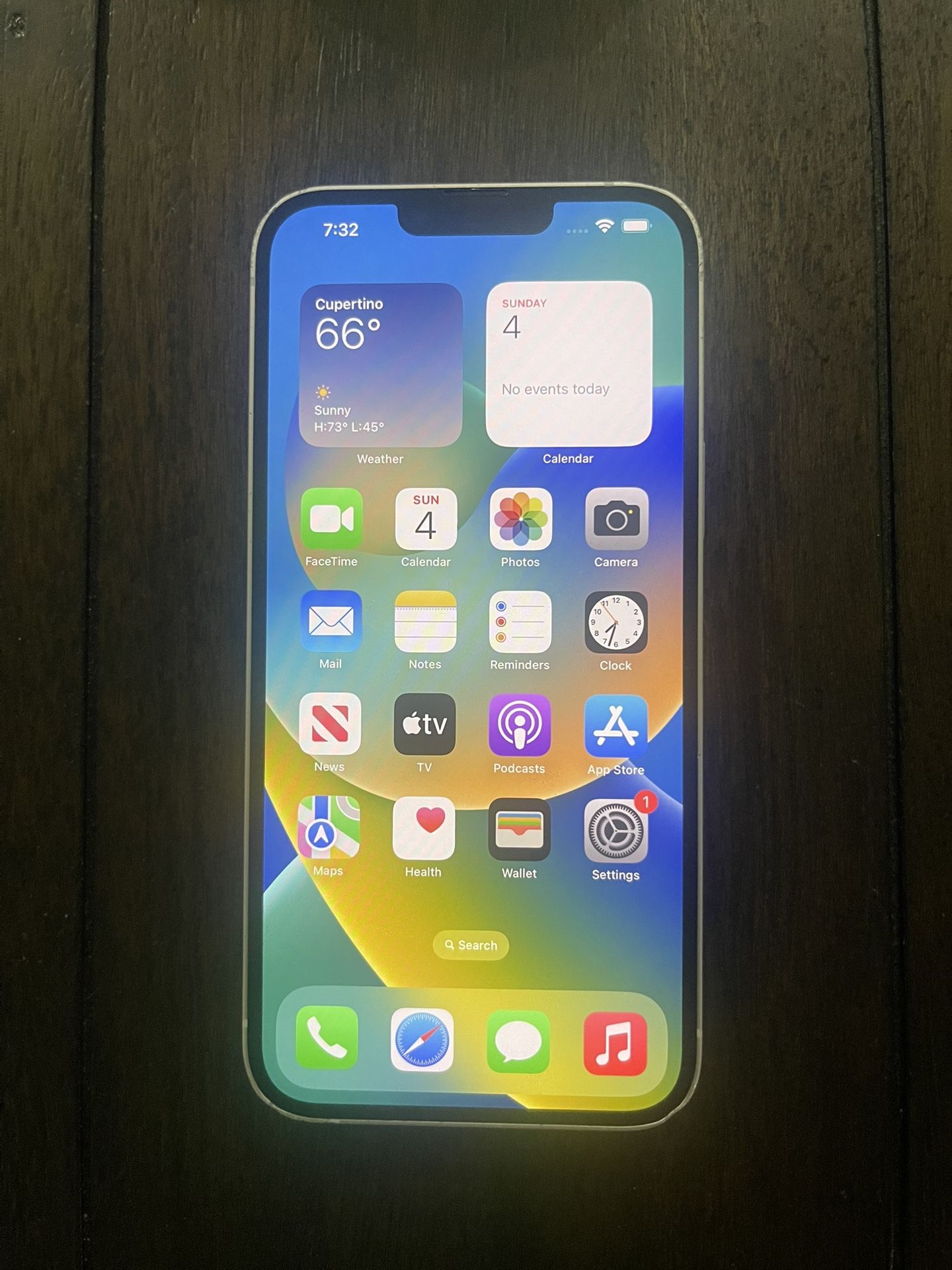White iPhone 14plus (128gb)