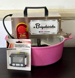 Electric mixer for sweet and savory doughs.