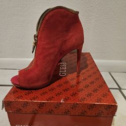 GUESS HEELS
