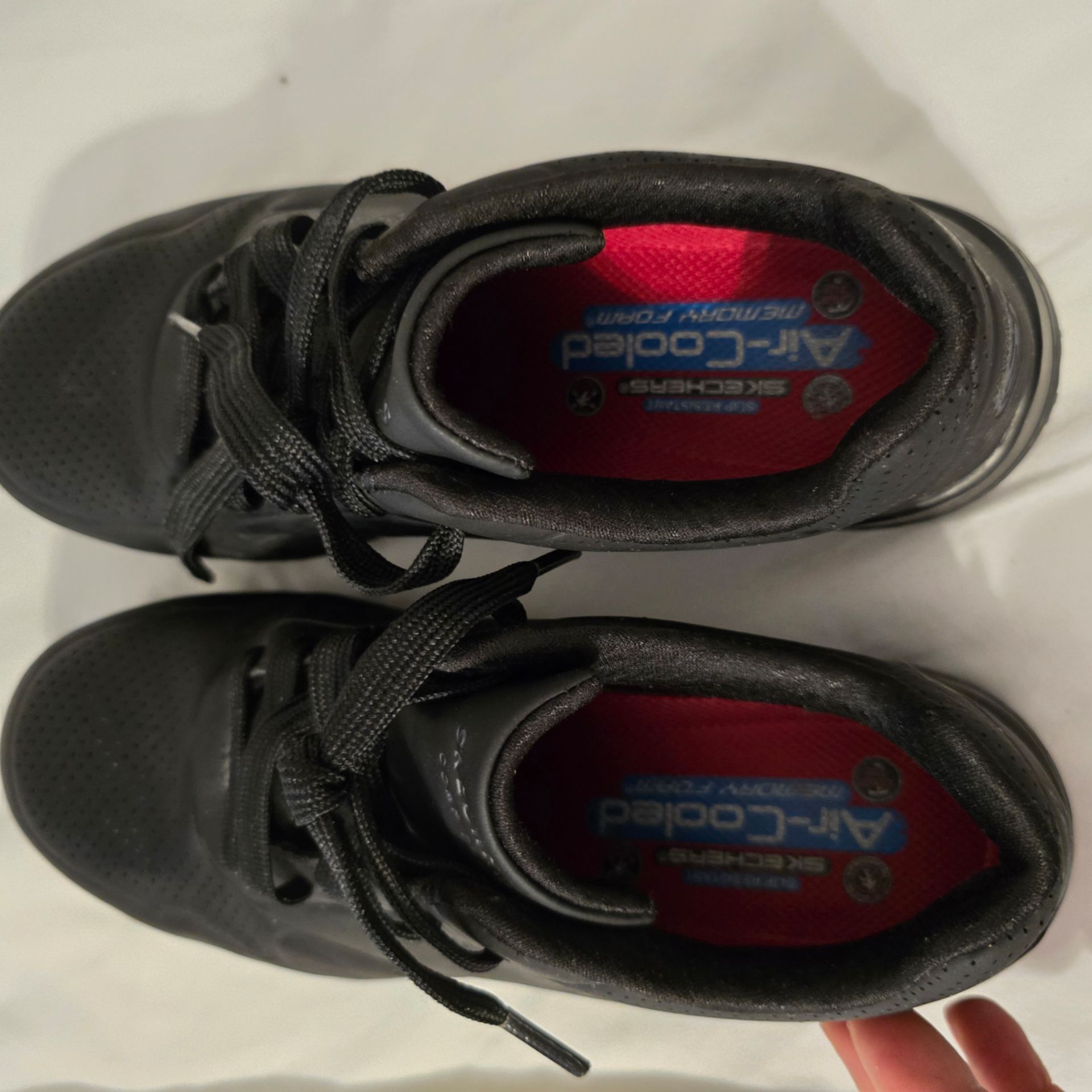 Composite toe shoes