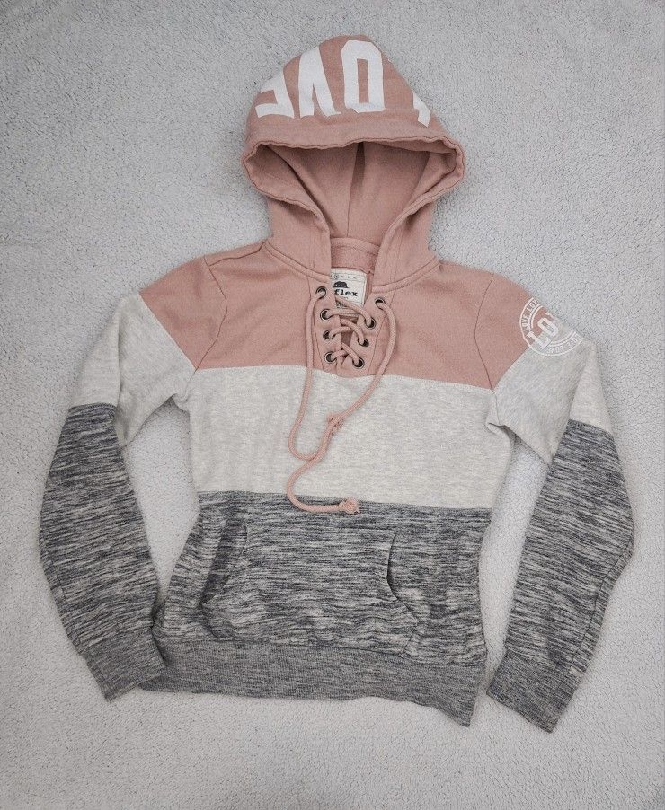 ✅️ Pullover Hooded Sweatshirt• Size S• Great Condition• $10firm