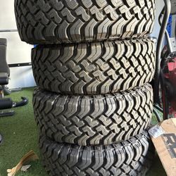 Jeep Rubicon Tires