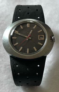 Mechanical wind men’s watch - over wound , need repair