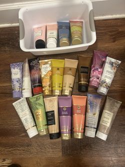 Assortment Of Bath And Body Products 