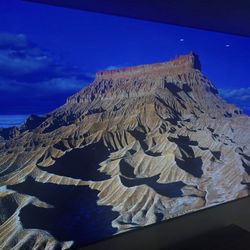 LG 83 inch Class 4K Smart OLED TV with AI ThinQ (2021 Model)