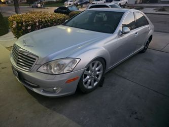 07 mercedes s550 200k miles **Read description **
