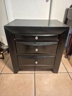 Night stand.