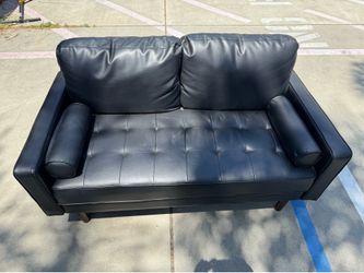 Leather 2-Seat Couch