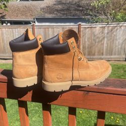 Timberland Boot 6 Inch Wheat Suede 