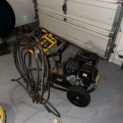 DeWalt 4400 PSI 4.0 GPM Pressure Washer