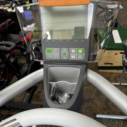 Octane Fitness Zero Runner Elliptical 