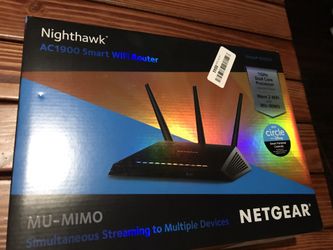 Nighthawk ac1900 WiFi router