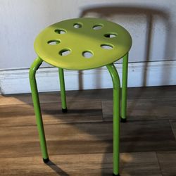 Small Chair Stool 💵 Silla Pequeña, Banquito