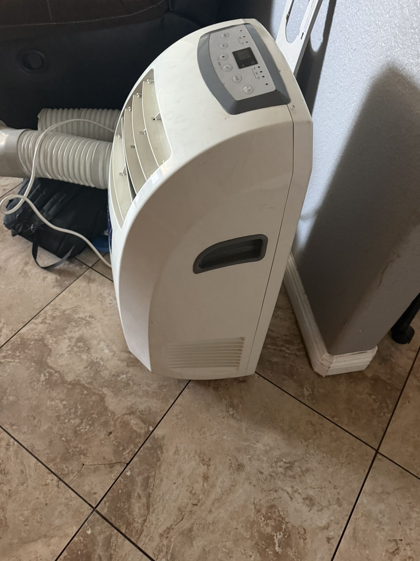 LG Portable Ac